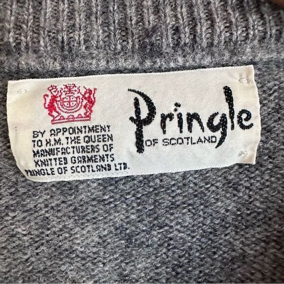 Pringle of Scotland Vintage Men's Grey and Red Wool Crewneck Sweater Size XL - Picture 7 of 10